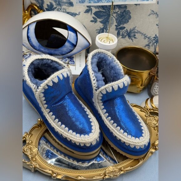 🆕 MOU 🧿 NWOT WOB Metallic Stingray Effect Blue Eskimo Ankle Boot, Sz EU 37 - Picture 4 of 13